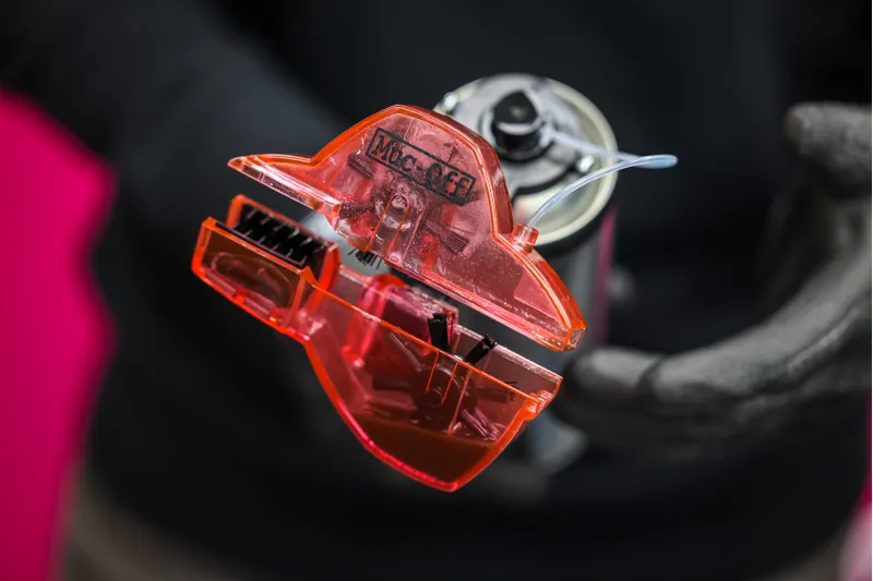 Muc-Off Bio Chain Doc and Chain Cleaner-4